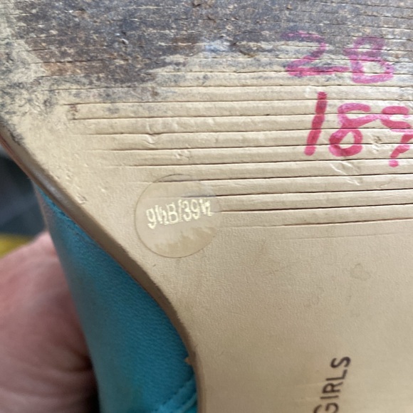 BCBGirls Turquoise Cowboy Boots Size 9 1/2B - Picture 10 of 10